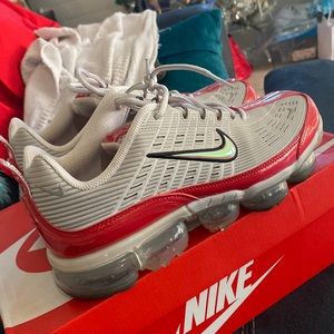 Nike vapormax size 10 worn a few times